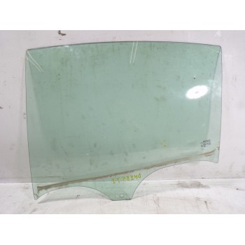CRISTAL PUERTA TRASERO IZQUIERDO 823010001R 