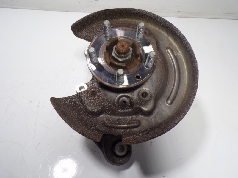 Recambio de mangueta trasera derecha para land rover evoque 2.2 td4 cat referencia OEM IAM LR024482  