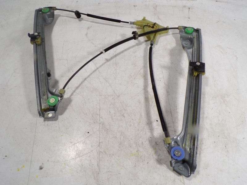 Recambio de elevalunas delantero derecho para renault laguna iii 2.0 dci diesel fap cat referencia OEM IAM 807000002R 807000002R