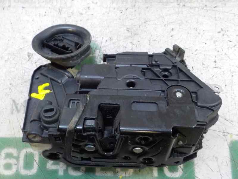 Recambio de cerradura puerta trasera izquierda para volkswagen golf vi (5k1) 1.6 tdi dpf referencia OEM IAM 5K4839015H 5K4839015