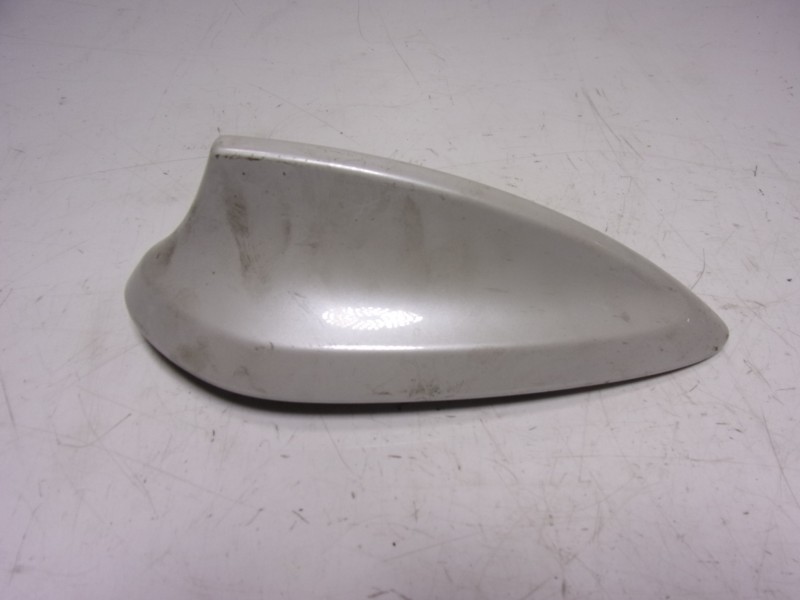 Recambio de antena para bmw serie 3 lim. (f30) 2.0 16v diesel referencia OEM IAM 65209226894  