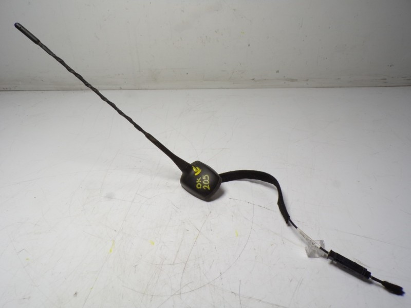 Recambio de antena para opel grandland x 1.5 cdti dpf referencia OEM IAM YQ00013780 YQ00013780 