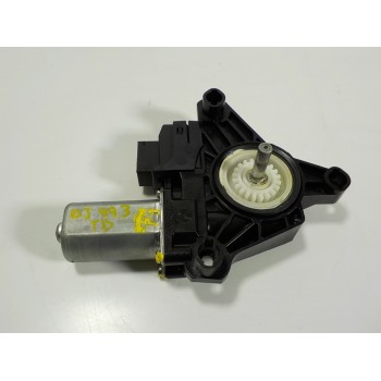 MOTOR ELEVALUNAS TRASERO DERECHO A2469063200 968741100 SN883302