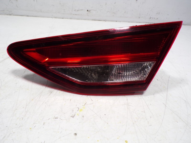 Recambio de piloto trasero derecho interior para seat leon (5f1) reference referencia OEM IAM 5F0945094J 5F0945094J 90042873