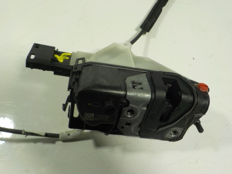 Recambio de cerradura puerta trasera derecha para citroën c3 aircross 1.2 12v e-thp referencia OEM IAM 9826676580  