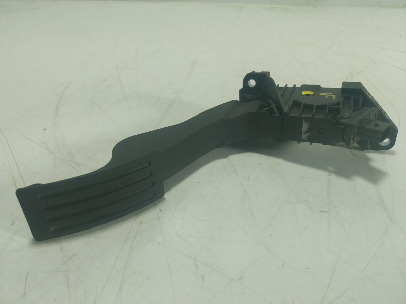Recambio de potenciometro pedal para ford focus iv (hn) 1.0 ecoboost referencia OEM IAM 2537261 JX619F836AD 