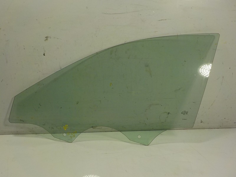 Recambio de cristal puerta delantero izquierdo para seat leon sportstourer (kl8) style referencia OEM IAM 5FA845201A  