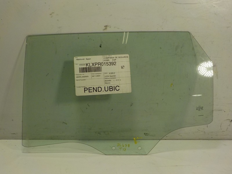Recambio de cristal puerta trasero izquierdo para seat leon sportstourer (kl8) style referencia OEM IAM 5FE845025D  