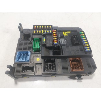 CAJA RELES / FUSIBLES 1611427780 9807531680 