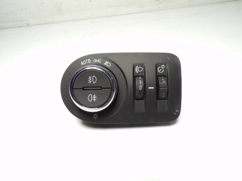 Recambio de mando luces para opel grandland x 1.5 cdti dpf referencia OEM IAM YQ000159YX 39085924 