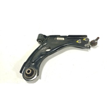 BRAZO SUSPENSION INFERIOR DELANTERO DERECHO 1569155V 
