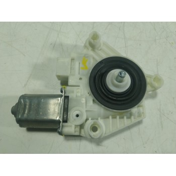 MOTOR ELEVALUNAS DELANTERO DERECHO A2139069501 A2139069501 