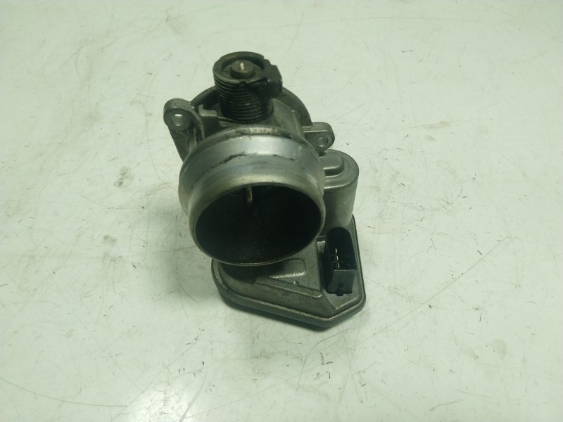 Recambio de caja mariposa para bmw serie 3 berlina (e90) 2.0 turbodiesel cat referencia OEM IAM 13547804373  