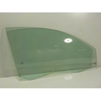 CRISTAL PUERTA DELANTERO DERECHO A2047251210 