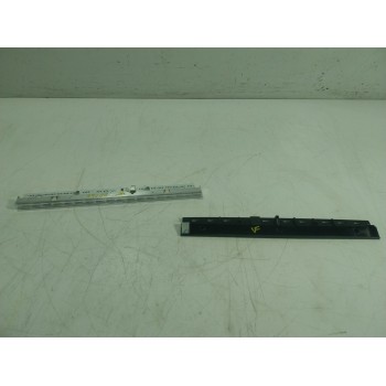 PILOTO TRASERO CENTRAL A2539064900 A0999063801 