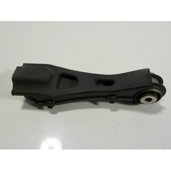 BRAZO SUSPENSION INFERIOR TRASERO DERECHO A2463500053 A2463520788 