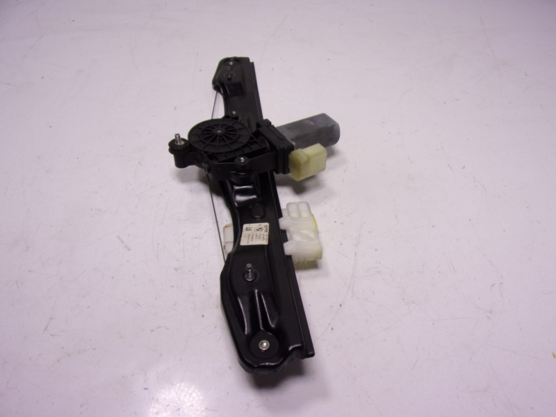 Recambio de elevalunas trasero derecho para bmw serie 3 lim. (f30) 2.0 16v diesel referencia OEM IAM 51357281888 7351050 