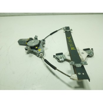 ELEVALUNAS DELANTERO DERECHO 98820CZ010 