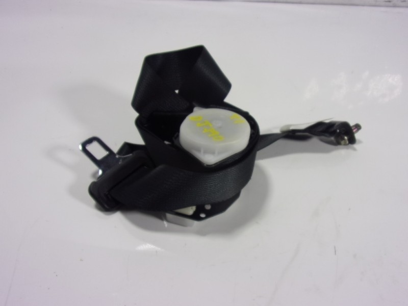 Recambio de cinturon seguridad trasero izquierdo para mazda 3 lim. (bl) 2.2 turbodiesel cat referencia OEM IAM BBM457L90A01 C710