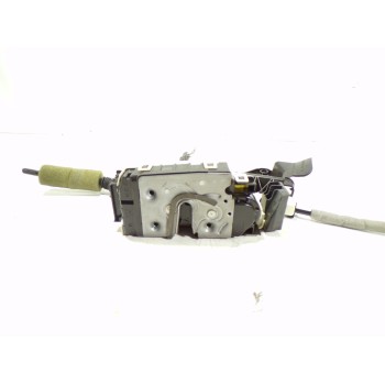 CERRADURA PUERTA DELANTERA DERECHA A2047203035 