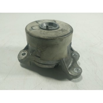 SOPORTE MOTOR DERECHO A2052407900 