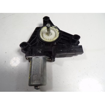 MOTOR ELEVALUNAS TRASERO DERECHO 31378401 