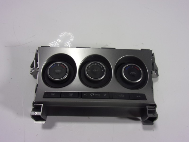 Recambio de mando climatizador para mazda 3 lim. (bl) 2.2 turbodiesel cat referencia OEM IAM BBP361190K K40009J12A 