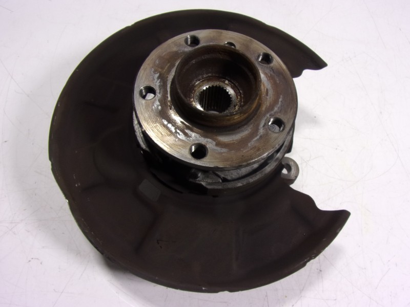 Recambio de mangueta trasera izquierda para bmw serie 3 lim. (f30) 2.0 16v diesel referencia OEM IAM 33326792521  