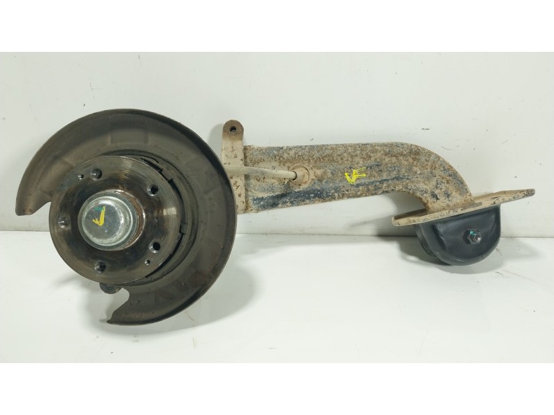 Recambio de mangueta trasera izquierda para ssangyong korando (ck) 2.2 xdi referencia OEM IAM   