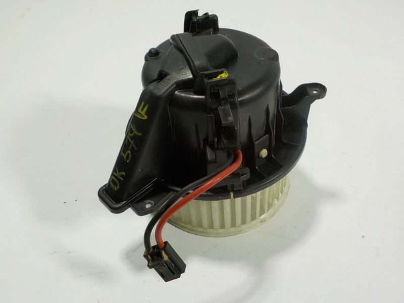 Recambio de motor calefaccion para seat ibiza (kj1) 1.0 tsi referencia OEM IAM 2Q1820021 2Q1820021 