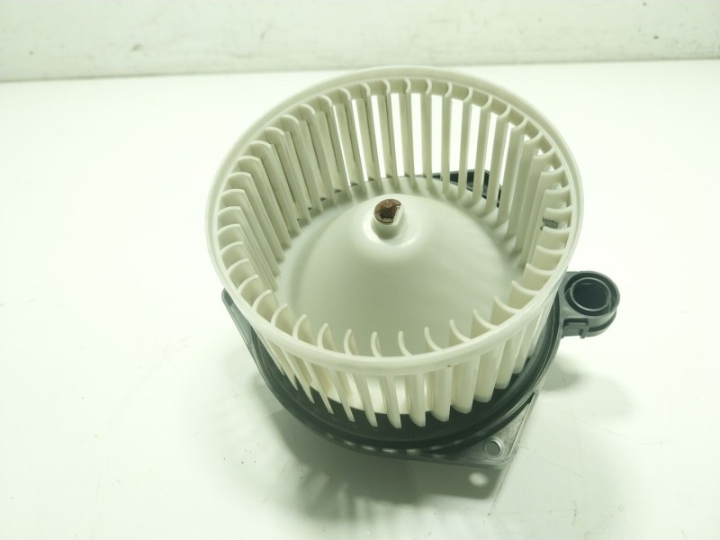 Recambio de motor calefaccion para ssangyong korando (ck) 2.2 xdi referencia OEM IAM  160302 