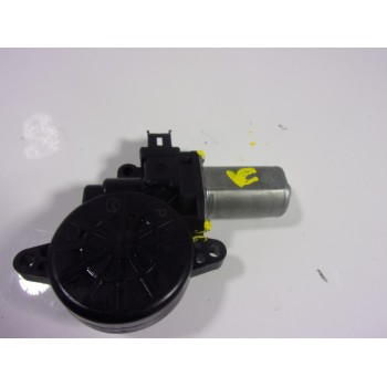 MOTOR ELEVALUNAS TRASERO DERECHO D6515858XB D6515858X CM012030