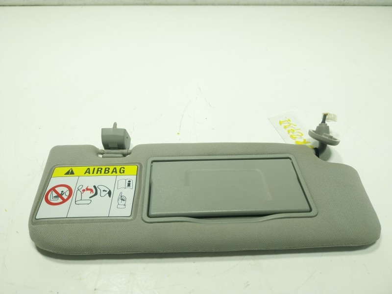 Recambio de parasol derecho para ssangyong korando (ck) 2.2 xdi referencia OEM IAM   