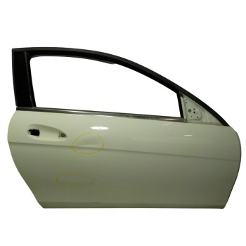 PUERTA DELANTERA DERECHA A2047201005 