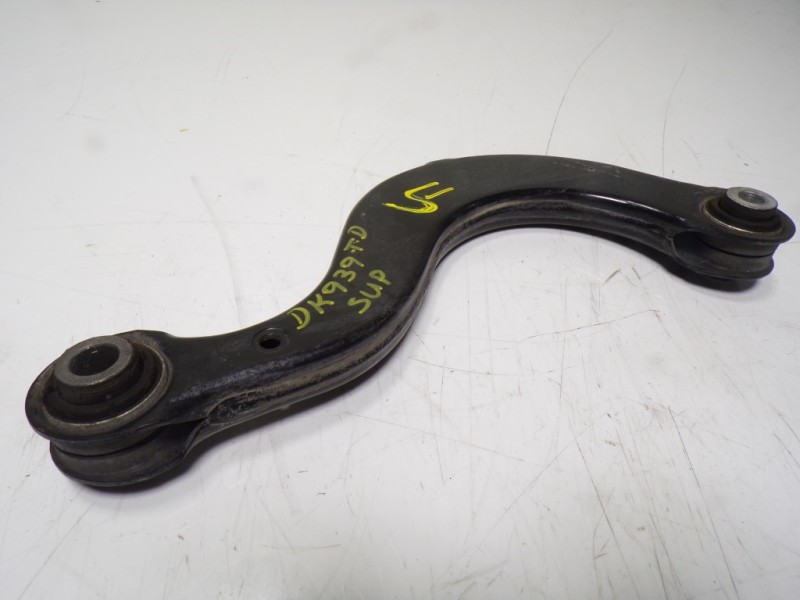 Recambio de brazo suspension superior trasero derecho para volkswagen touran (5t1) 2.0 tdi referencia OEM IAM 5Q0505323D 5Q05053