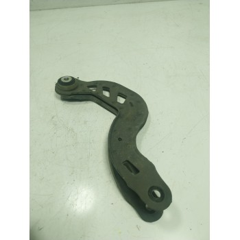 BRAZO SUSPENSION SUPERIOR TRASERO DERECHO A2463501006 