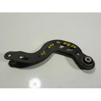 BRAZO SUSPENSION SUPERIOR TRASERO DERECHO A2463501006 A2463501006 