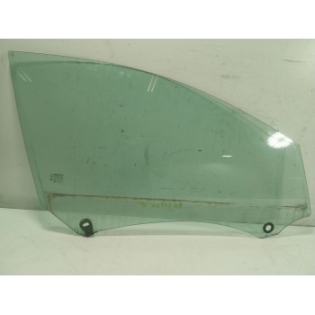 CRISTAL PUERTA DELANTERO DERECHO 803002624R 