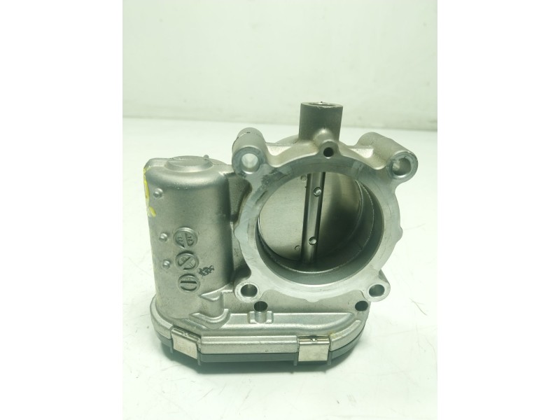 Recambio de caja mariposa para mercedes-benz clase gla (w156) 1.6 cat referencia OEM IAM A2701410025  A2701410025