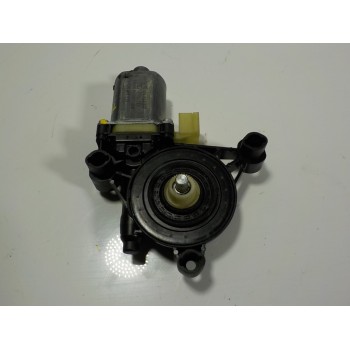 MOTOR ELEVALUNAS DELANTERO IZQUIERDO 5Q0959801B 5Q0959801B 