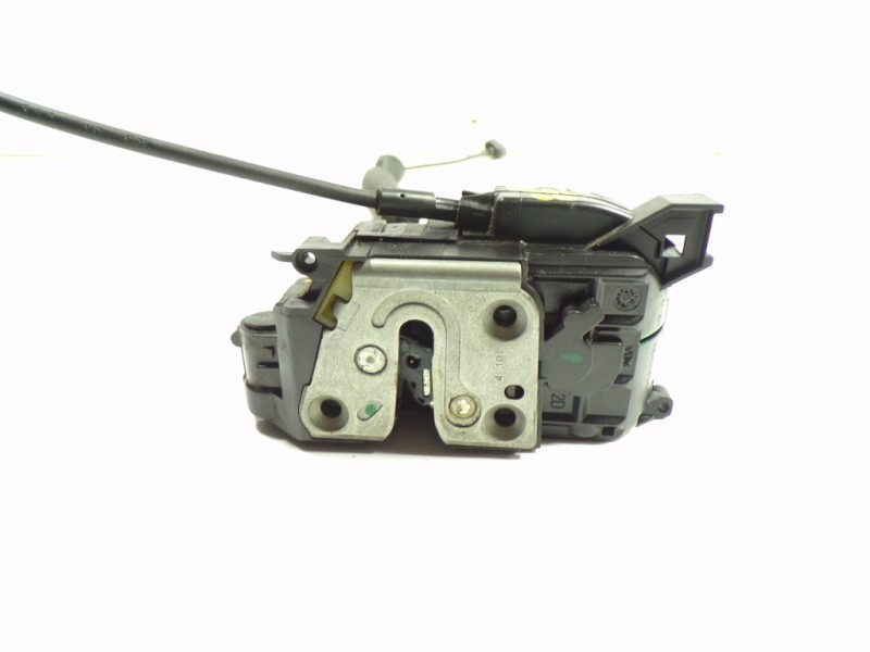 Recambio de cerradura puerta delantera derecha para renault megane iii coupe 1.5 dci diesel fap referencia OEM IAM 805020003R  