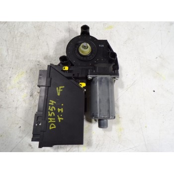 MOTOR ELEVALUNAS TRASERO IZQUIERDO 7L0959703DZ9E 3D0959795F 0130821765