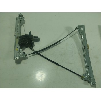 ELEVALUNAS DELANTERO IZQUIERDO 807215959R C49006101 