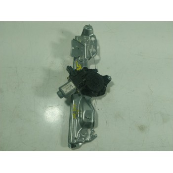 ELEVALUNAS TRASERO DERECHO 827209091R C49019101 