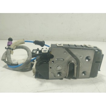 CERRADURA PUERTA TRASERA IZQUIERDA A1667200135 A2047302735 