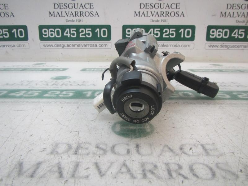 Recambio de antirrobo para hyundai veloster sport s referencia OEM IAM 819002VA00  