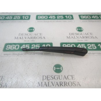 BRAZO LIMPIA TRASERO 988112V000 