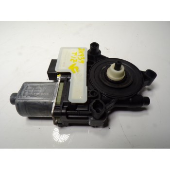 MOTOR ELEVALUNAS TRASERO IZQUIERDO 5Q0959407A 5Q0959407A 