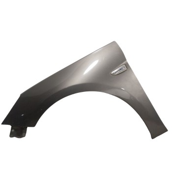 ALETA DELANTERA IZQUIERDA 39011390 