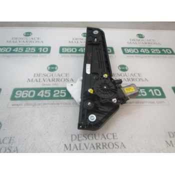 ELEVALUNAS TRASERO DERECHO 834022V000 834022V000 